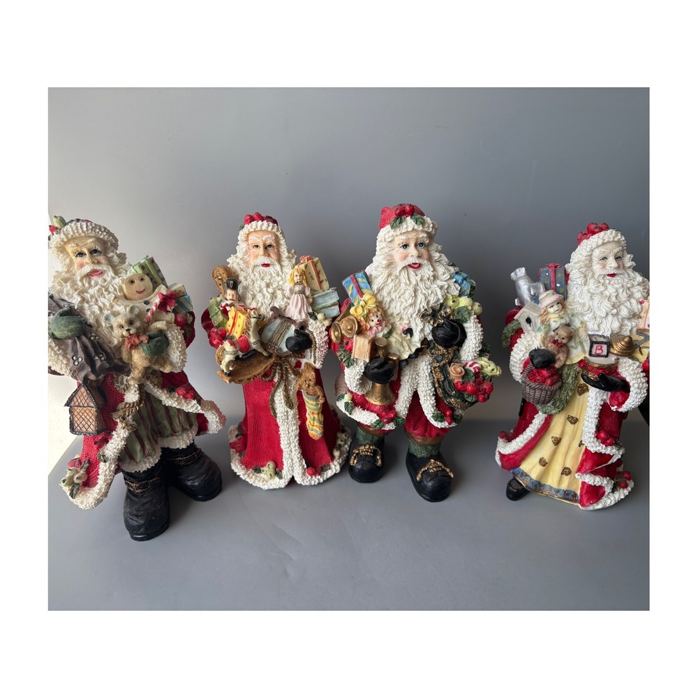 Gift Collection Hand Crafted Santa‎ Figurines Set of 4 Vintage Christmas Decor